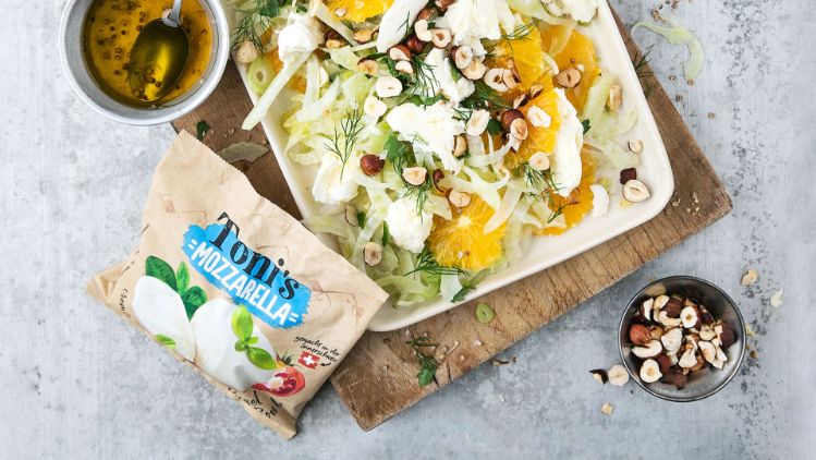 Fenchel-Orangen-Mozzarella-Salat_StageSimple_3840x2160px