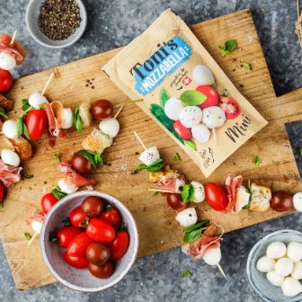 Tonis_MOZ-Mini_Spiessli_V2_TeaserTopic_2976x1674px